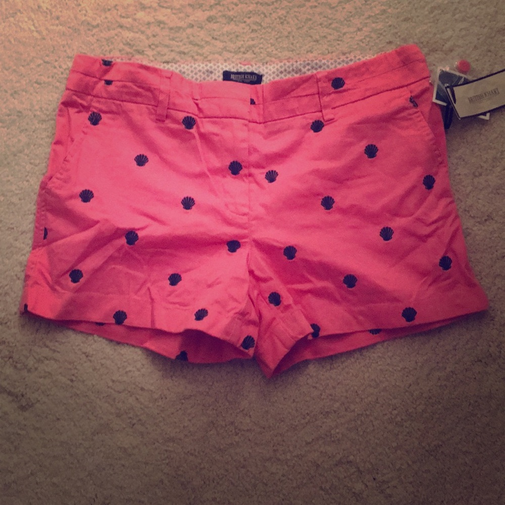 Seashell shorts (tag still on!)